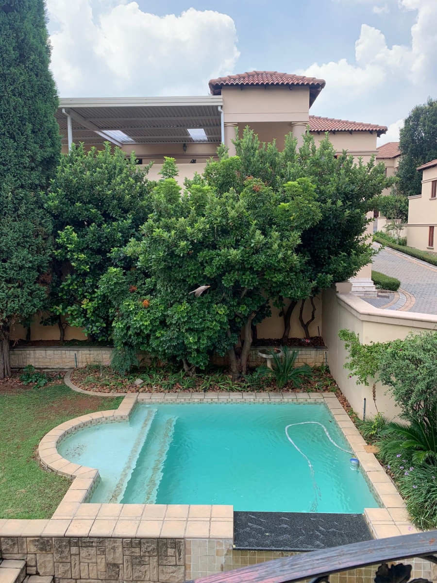 To Let 4 Bedroom Property for Rent in Sandton Central Gauteng