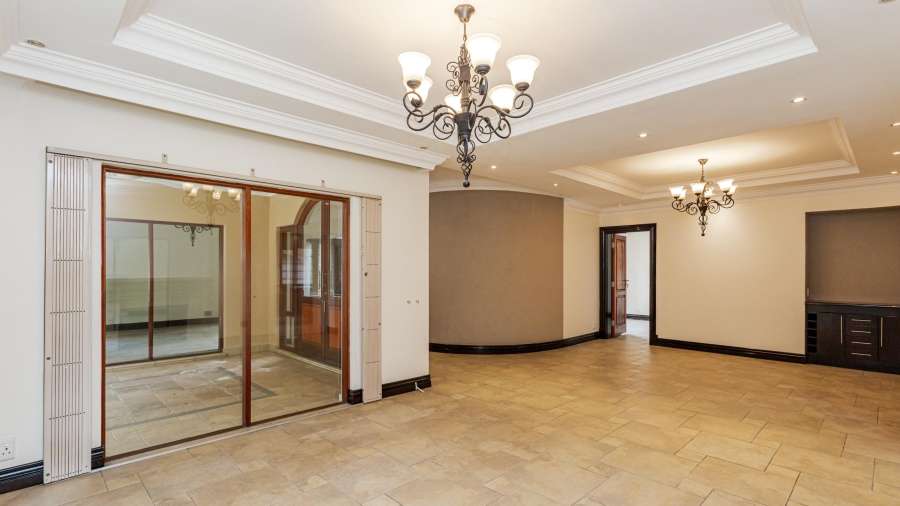 To Let 4 Bedroom Property for Rent in Sandton Central Gauteng