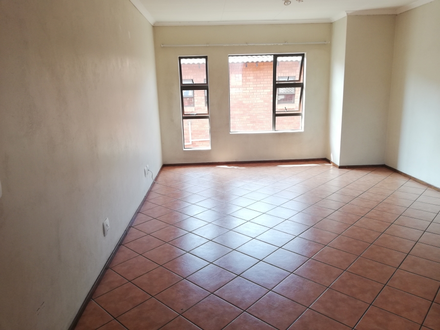 To Let 2 Bedroom Property for Rent in Albertsdal Gauteng