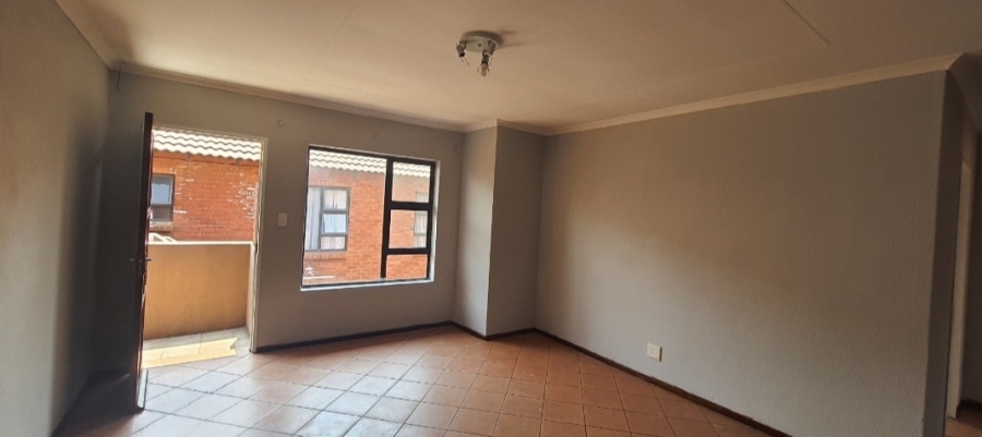 To Let 2 Bedroom Property for Rent in Albertsdal Gauteng