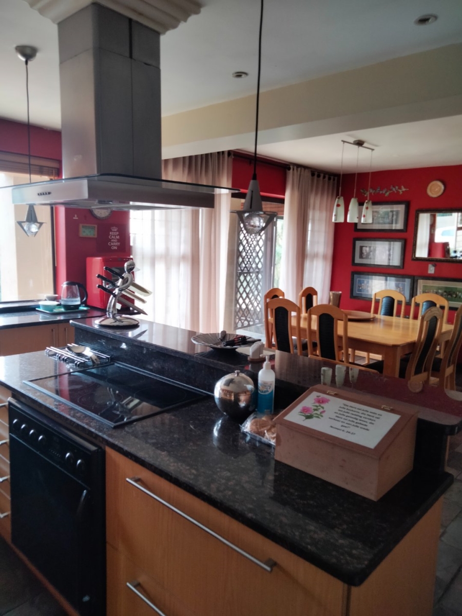 6 Bedroom Property for Sale in Kenmare Gauteng