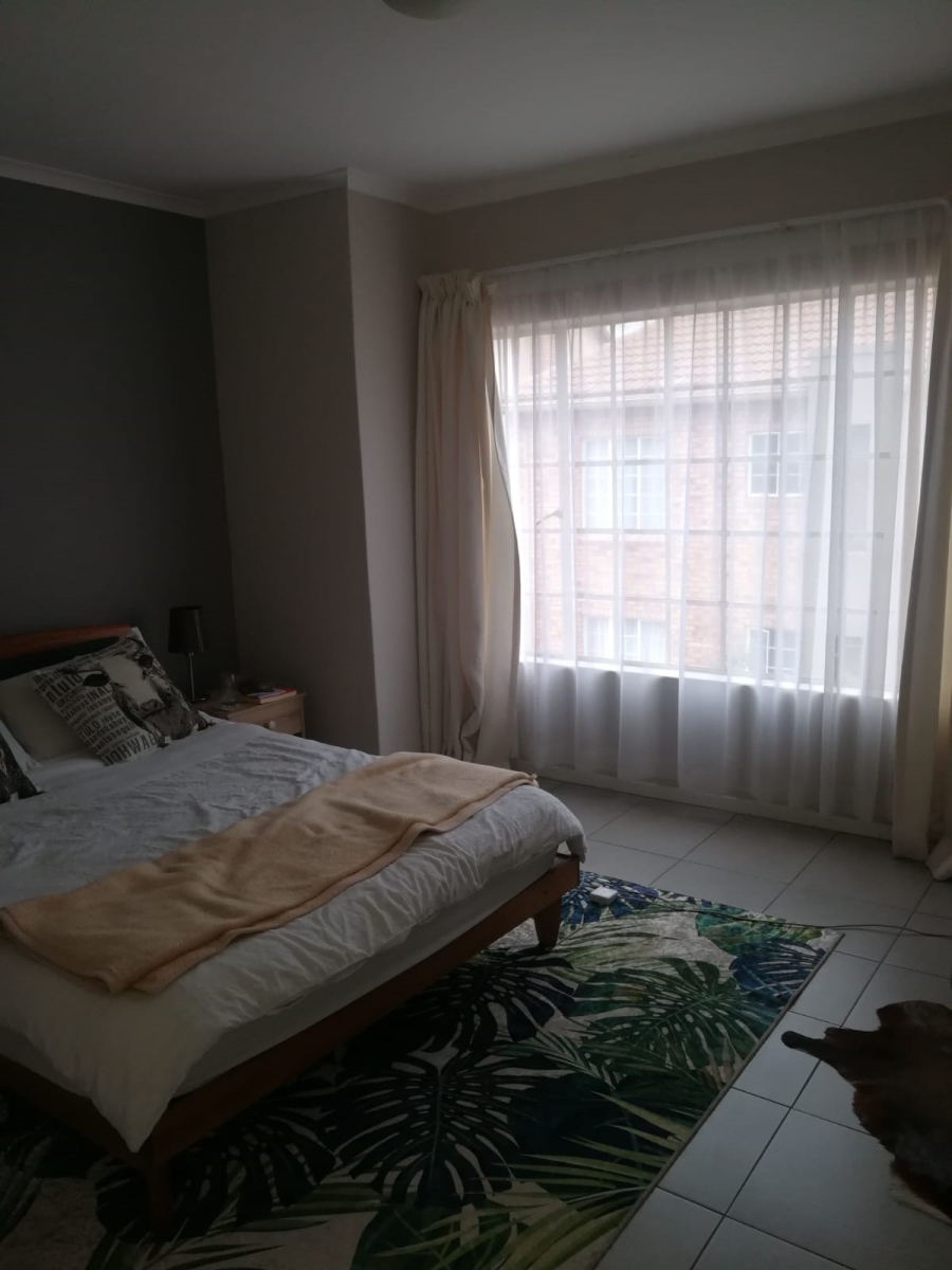 To Let 2 Bedroom Property for Rent in Sugar Bush Estate Gauteng