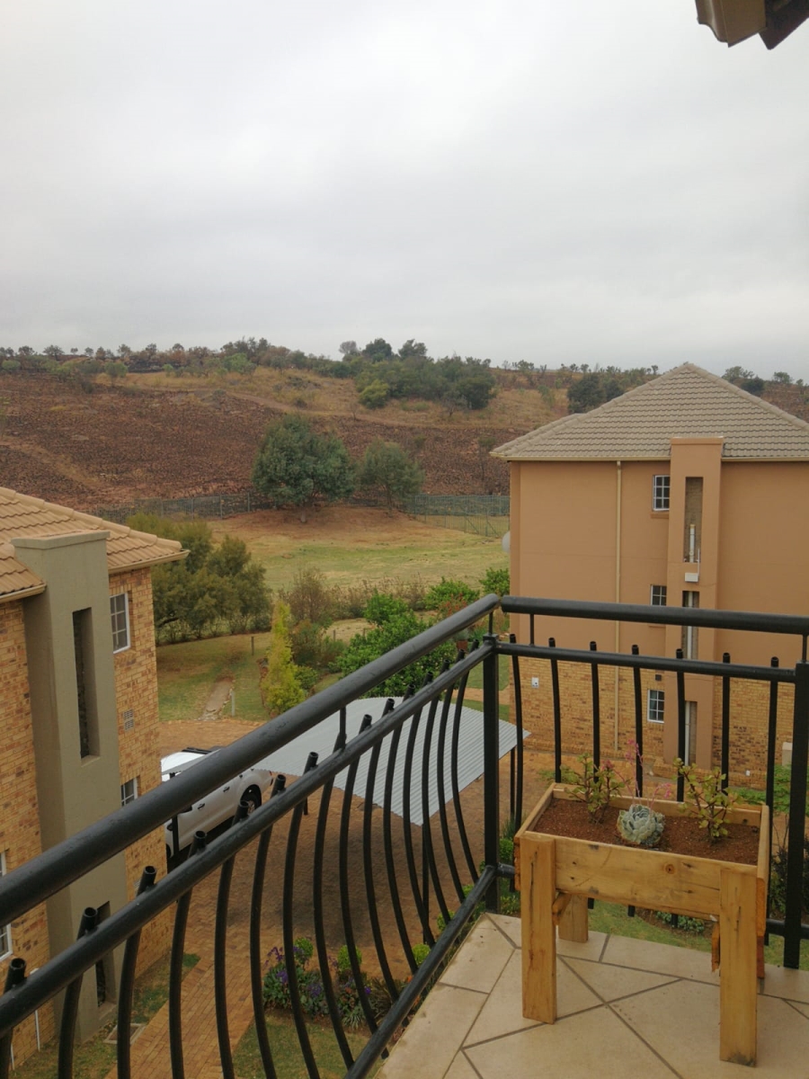 To Let 2 Bedroom Property for Rent in Sugar Bush Estate Gauteng