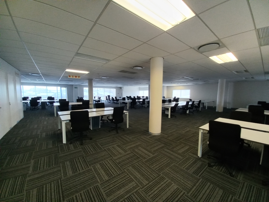 To Let commercial Property for Rent in Grand Central Gauteng