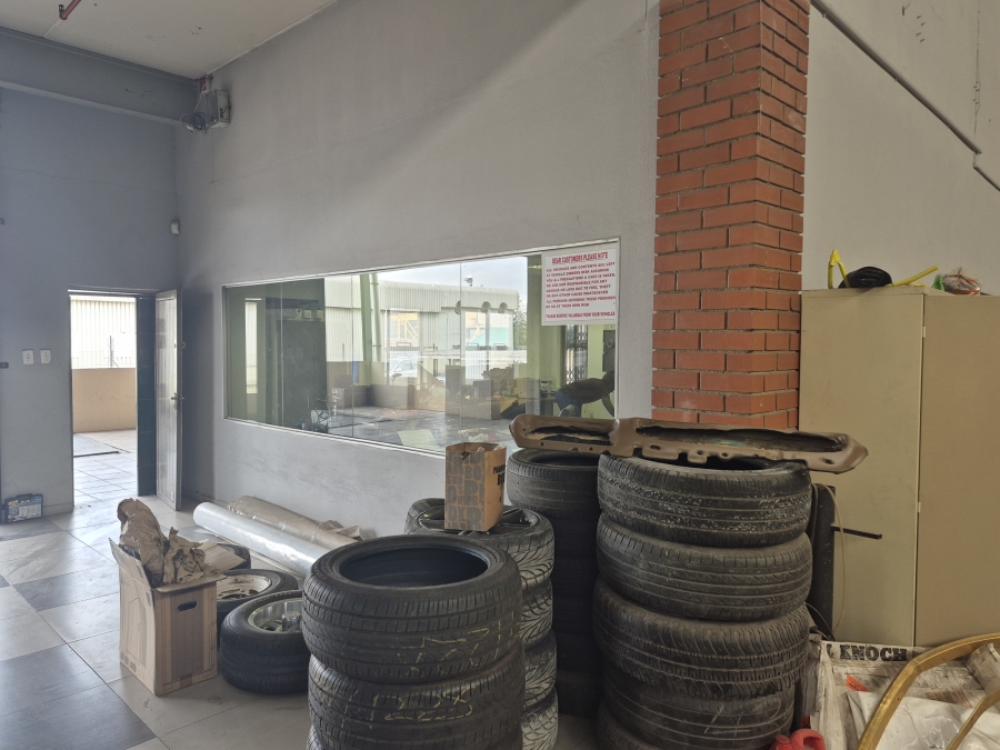 To Let commercial Property for Rent in Jet Park Gauteng