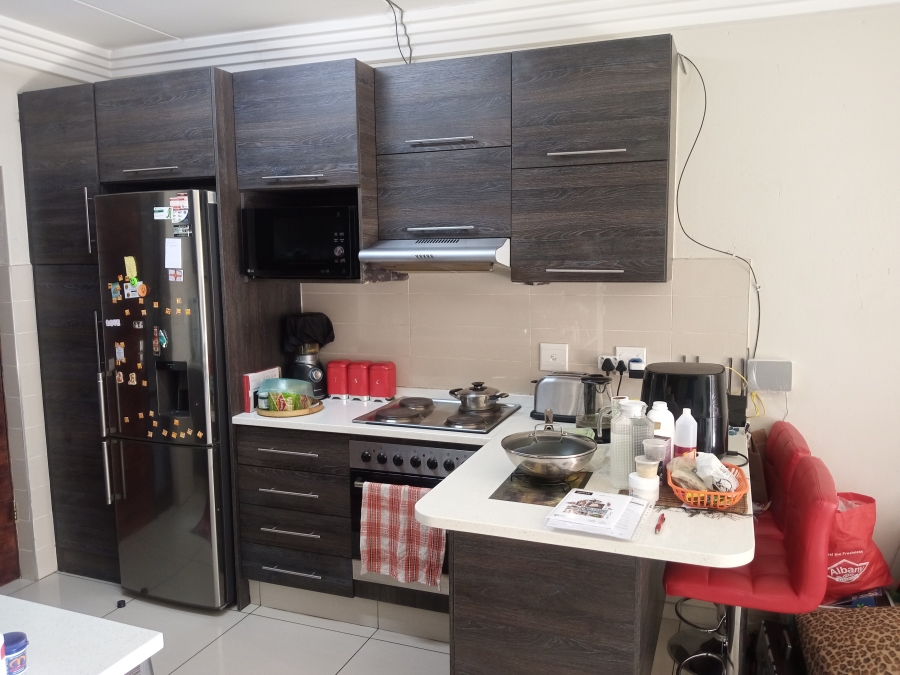 3 Bedroom Property for Sale in Eveleigh Gauteng