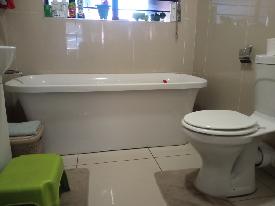 3 Bedroom Property for Sale in Eveleigh Gauteng