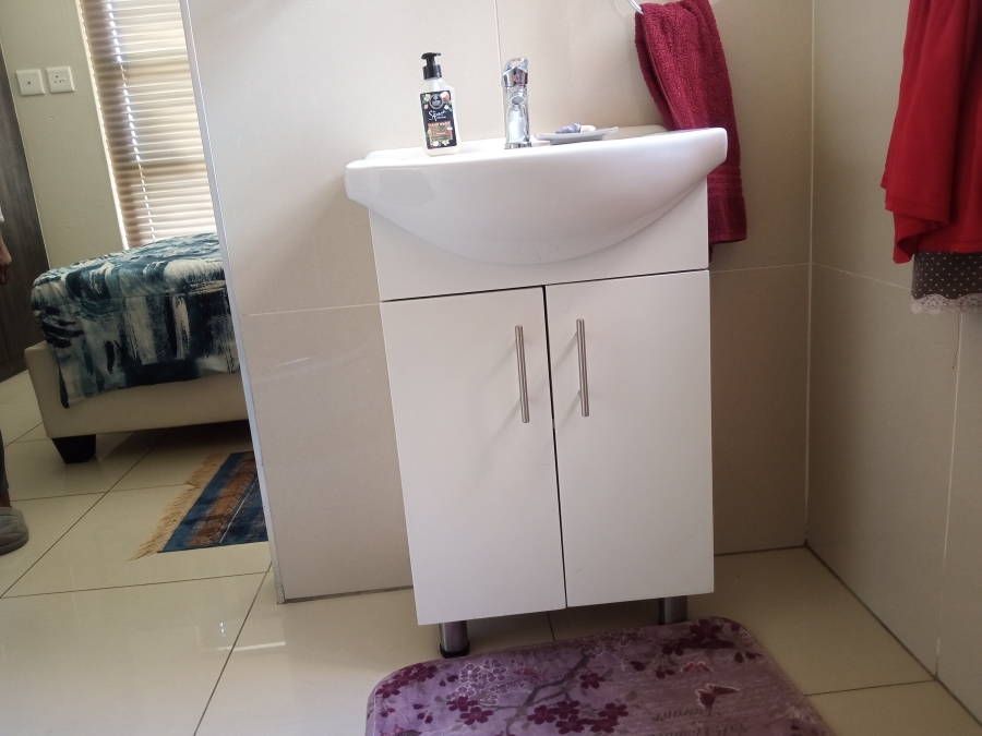 3 Bedroom Property for Sale in Eveleigh Gauteng