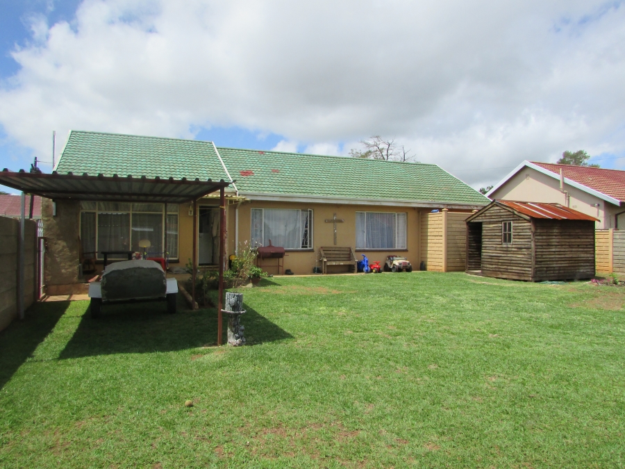 3 Bedroom Property for Sale in Westonaria Gauteng