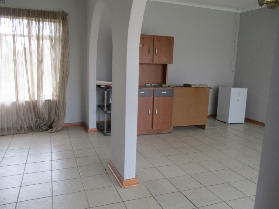 To Let 3 Bedroom Property for Rent in Roodepoort West Gauteng