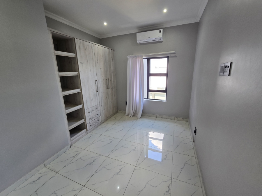 To Let 5 Bedroom Property for Rent in Six Fountains Residential Estate Gauteng