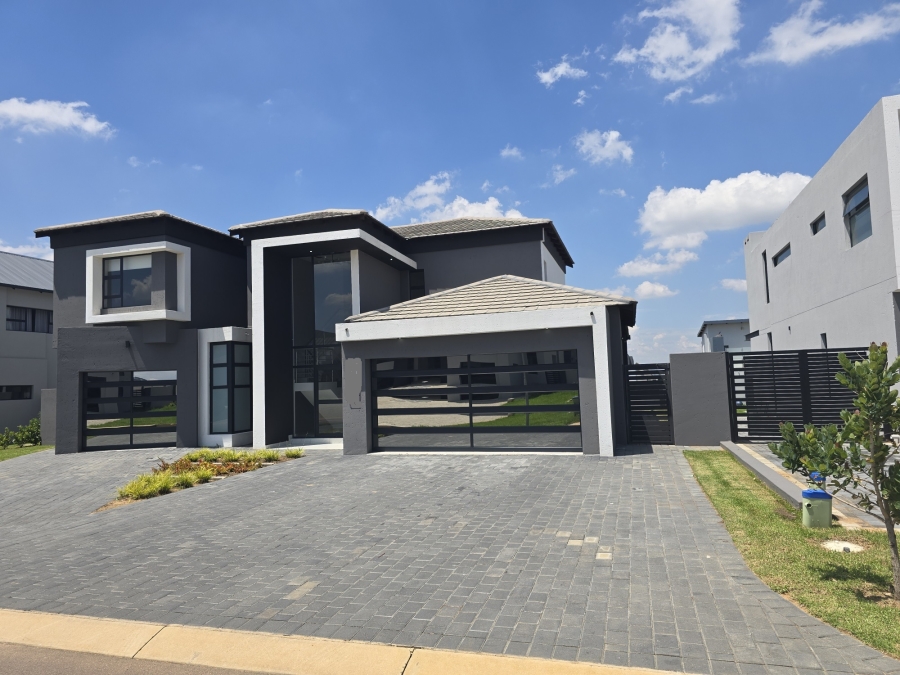 To Let 5 Bedroom Property for Rent in Six Fountains Residential Estate Gauteng