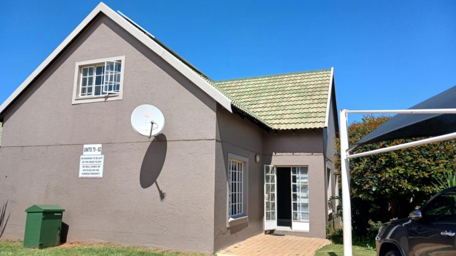 2 Bedroom Property for Sale in Bassonia Rock Gauteng