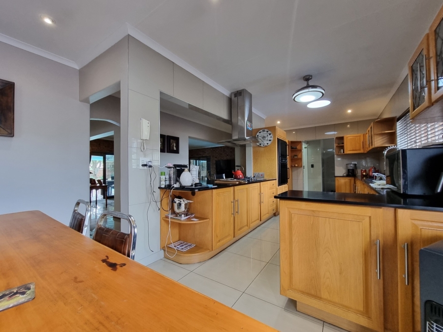 3 Bedroom Property for Sale in Sunward Park Gauteng