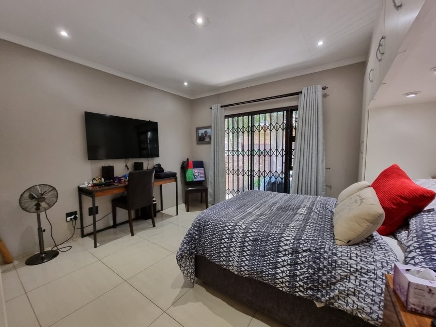 3 Bedroom Property for Sale in Sunward Park Gauteng