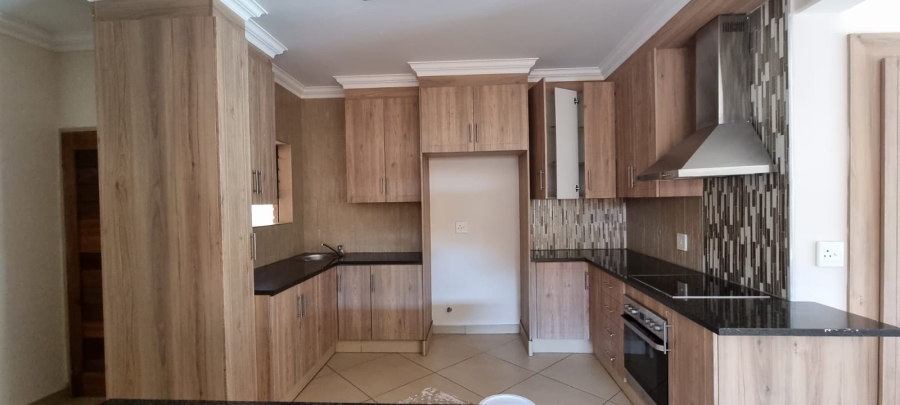 To Let 3 Bedroom Property for Rent in Olympus AH Gauteng