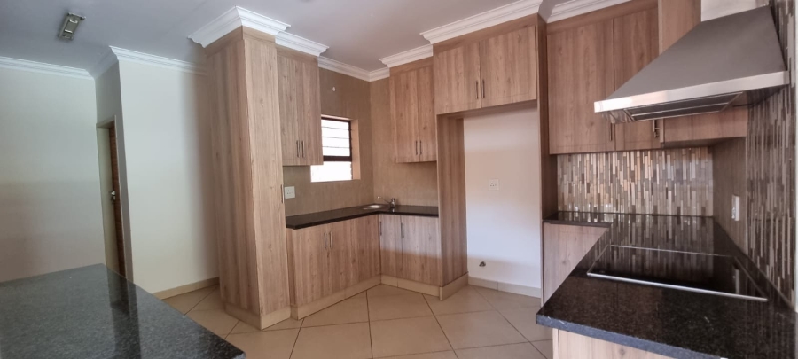 To Let 3 Bedroom Property for Rent in Olympus AH Gauteng