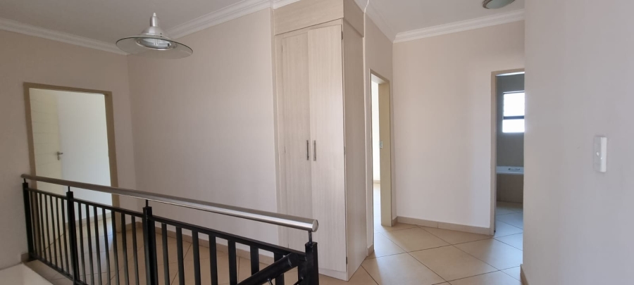 To Let 3 Bedroom Property for Rent in Olympus AH Gauteng