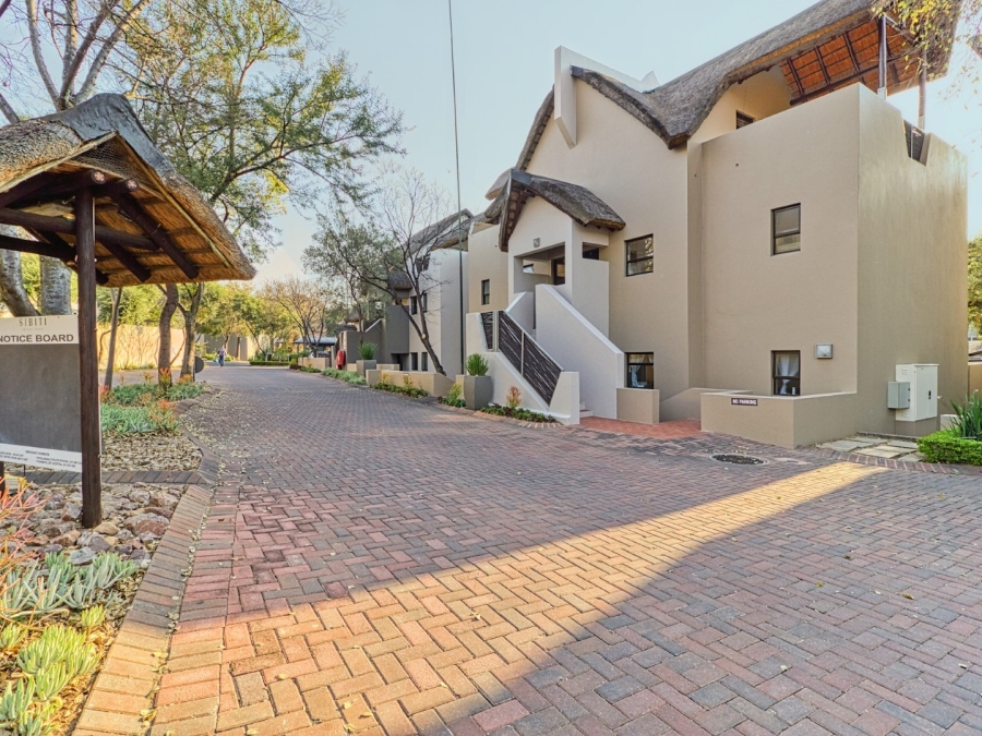 To Let 1 Bedroom Property for Rent in Douglasdale Gauteng