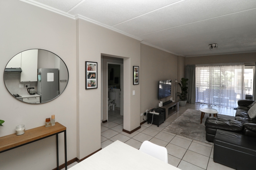 To Let 2 Bedroom Property for Rent in Lonehill Gauteng