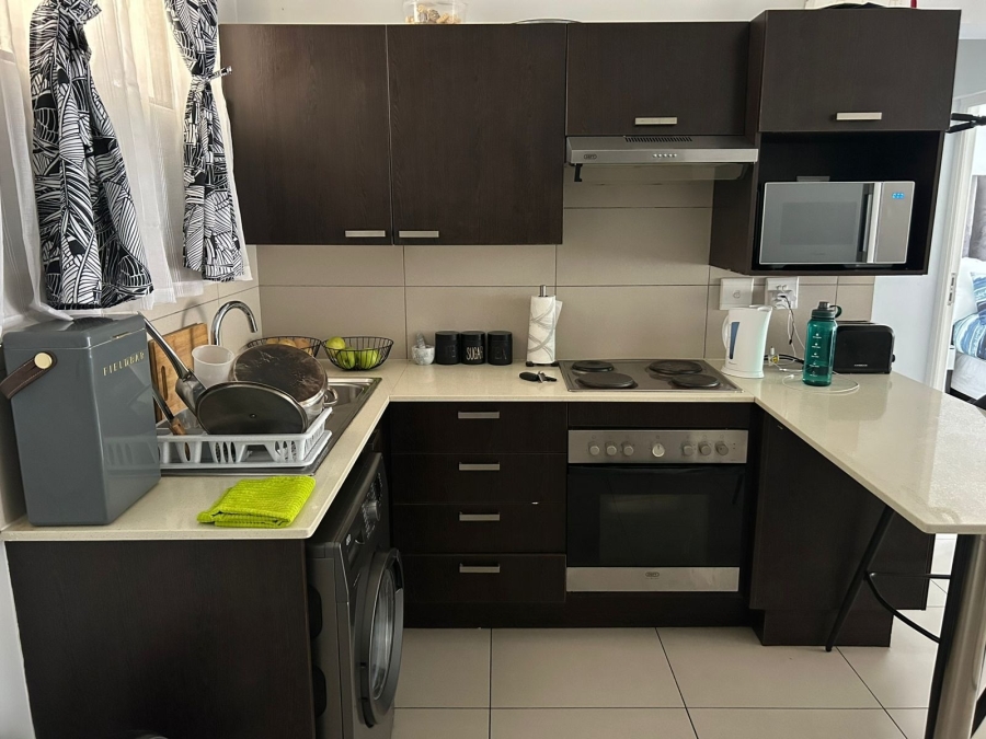 To Let 1 Bedroom Property for Rent in Fourways Gauteng