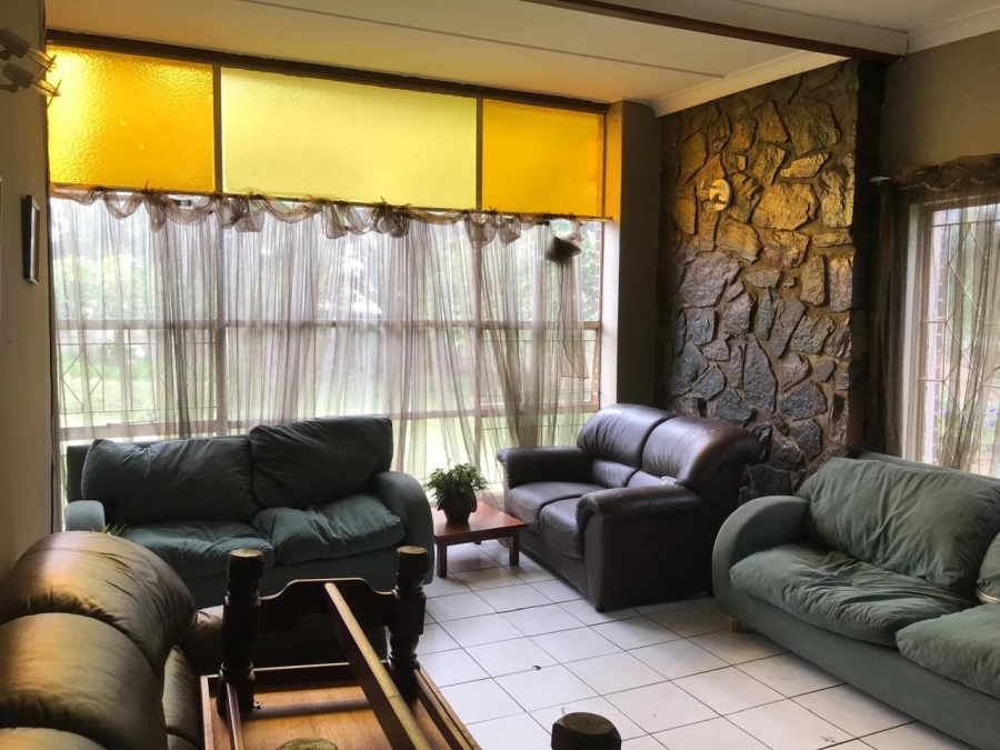 4 Bedroom Property for Sale in Witpoortjie Gauteng