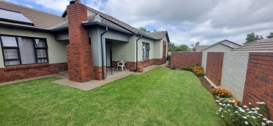 3 Bedroom Property for Sale in Amberfield Gauteng