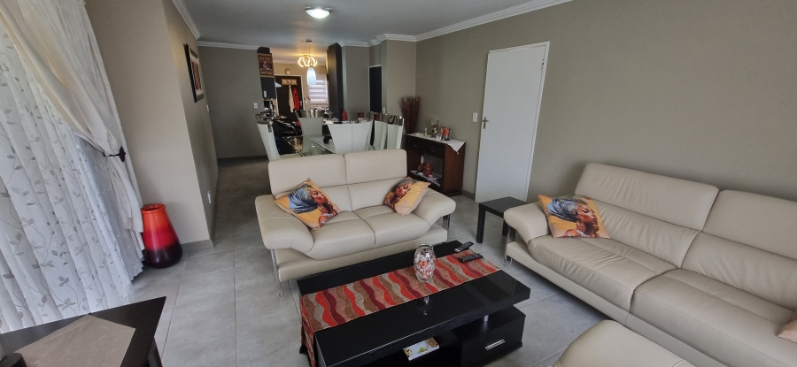 3 Bedroom Property for Sale in Amberfield Gauteng