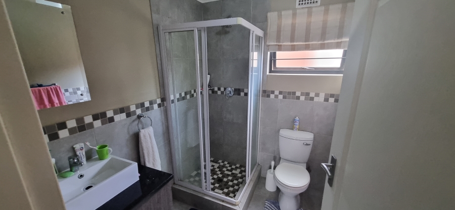 3 Bedroom Property for Sale in Amberfield Gauteng