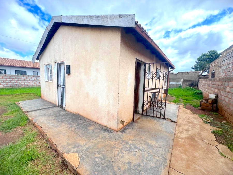 2 Bedroom Property for Sale in Roodekop Gauteng