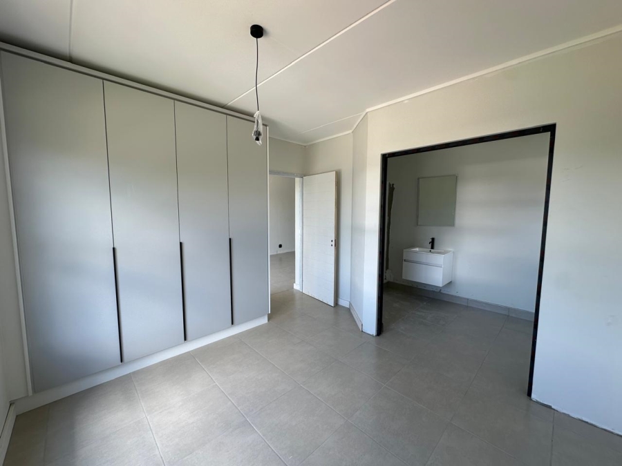 To Let 2 Bedroom Property for Rent in Linbro Park Gauteng