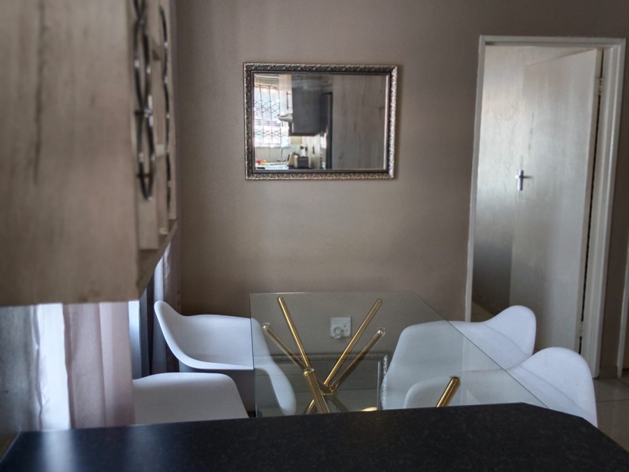 3 Bedroom Property for Sale in Windmill Park Gauteng