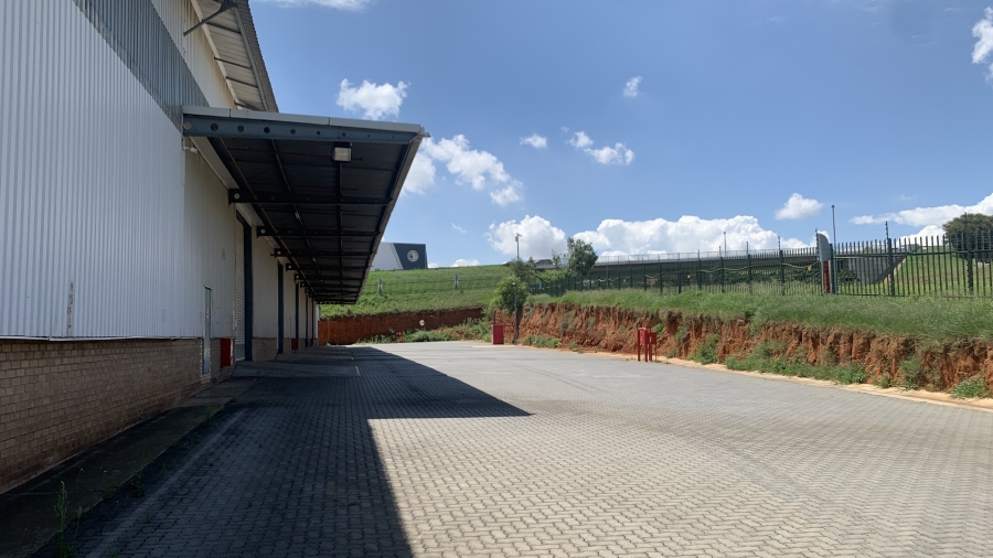 To Let commercial Property for Rent in Elandshaven Gauteng