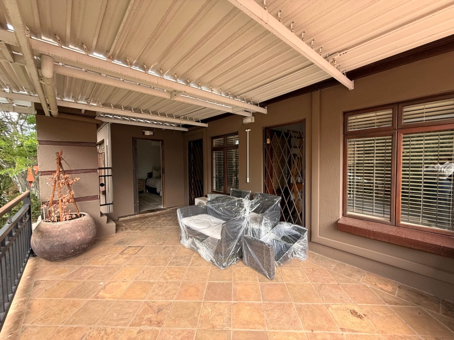 To Let 3 Bedroom Property for Rent in Amberfield Gauteng