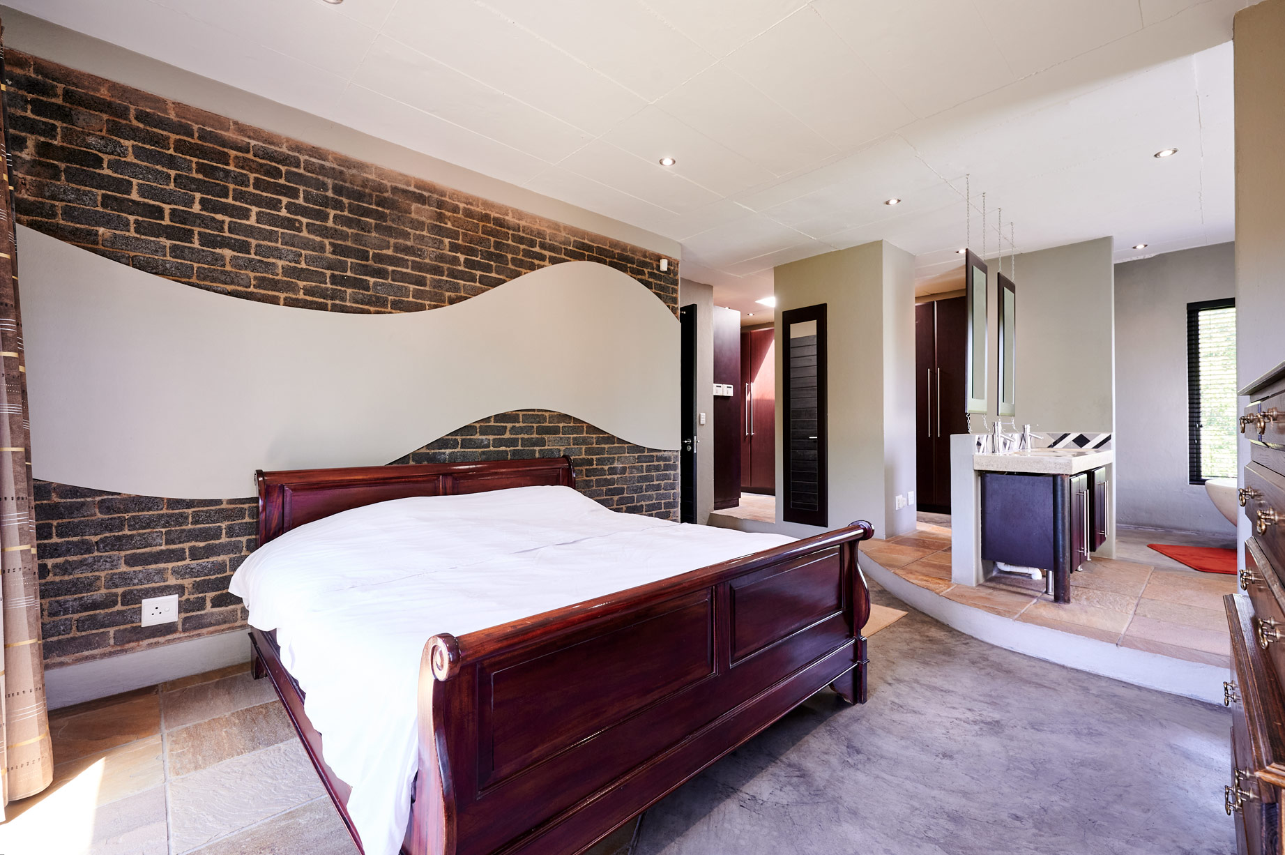 5 Bedroom Property for Sale in Carlswald Estate Gauteng