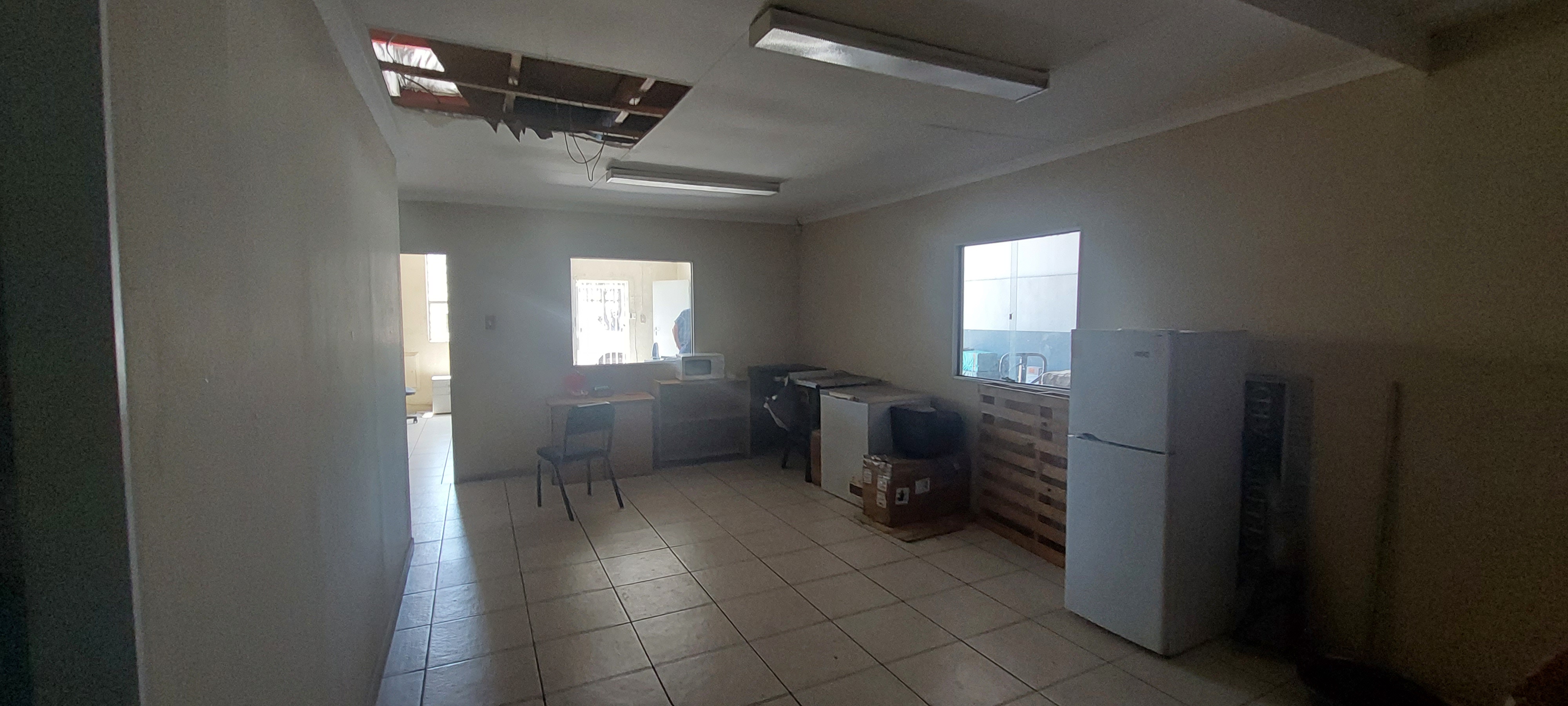 To Let commercial Property for Rent in Jet Park Gauteng