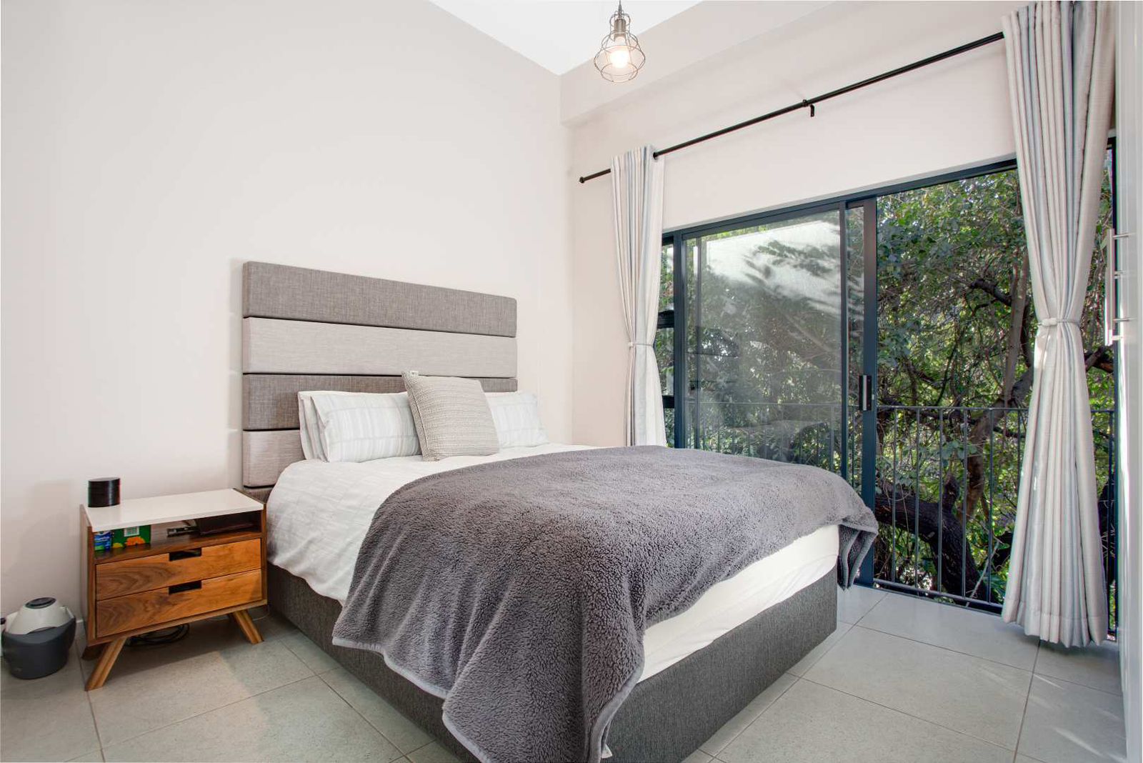 2 Bedroom Property for Sale in Linden Gauteng