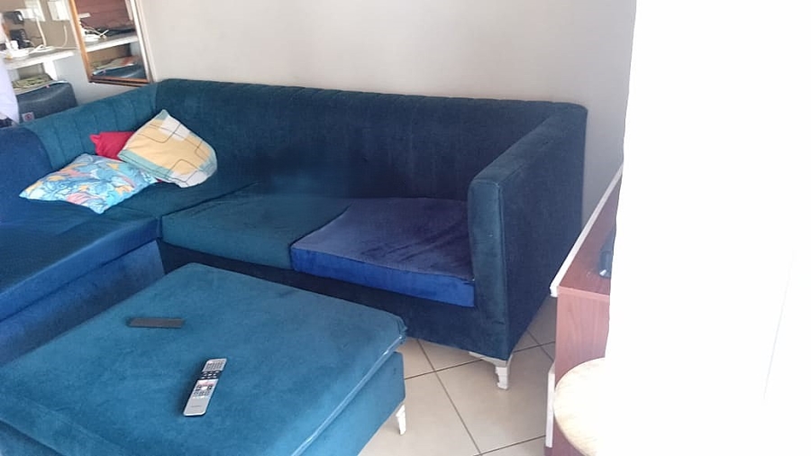 2 Bedroom Property for Sale in Monavoni Gauteng