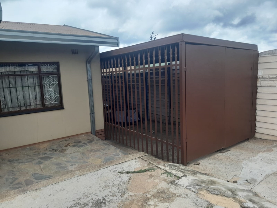 To Let 3 Bedroom Property for Rent in Tedstoneville Gauteng