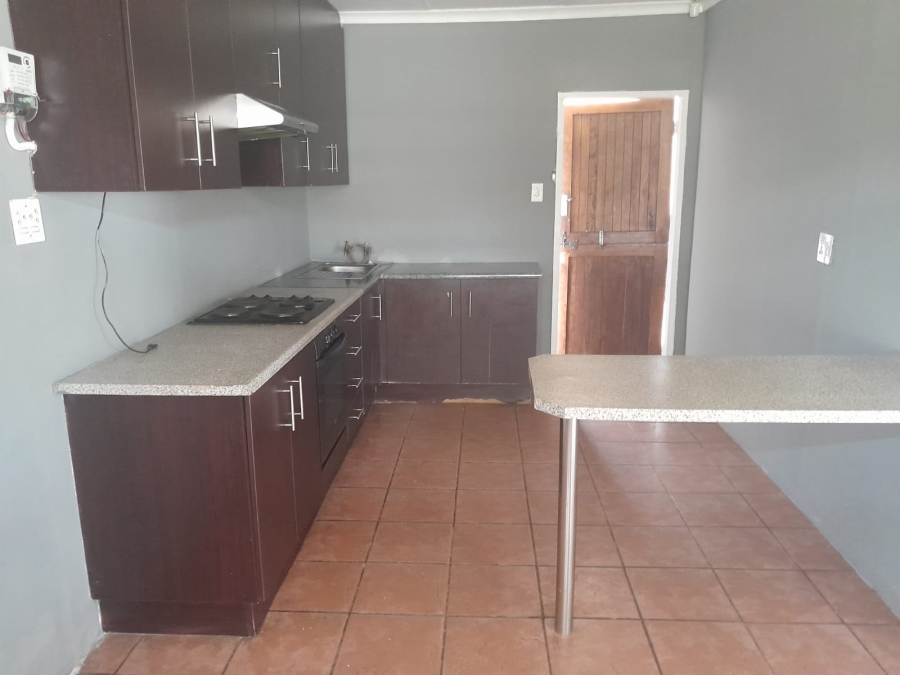 To Let 3 Bedroom Property for Rent in Tedstoneville Gauteng