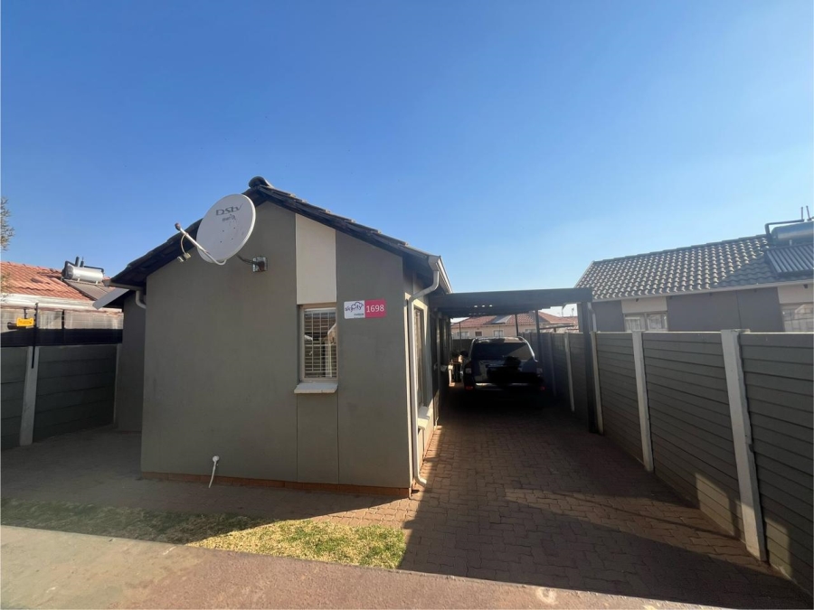 3 Bedroom Property for Sale in Sky City Gauteng