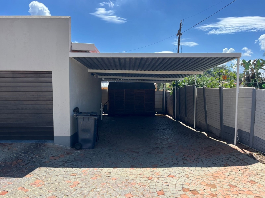 3 Bedroom Property for Sale in Oakdene Gauteng