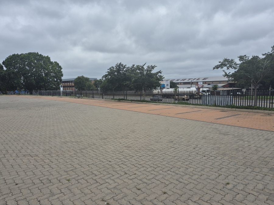 To Let commercial Property for Rent in Elandsfontein Gauteng