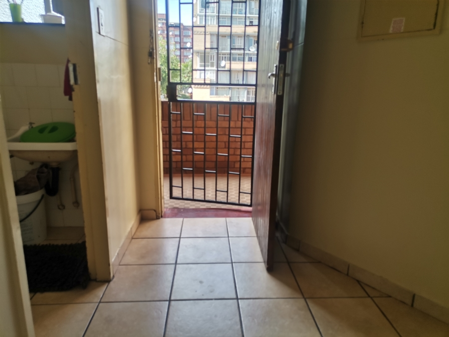 2 Bedroom Property for Sale in Sunnyside Gauteng