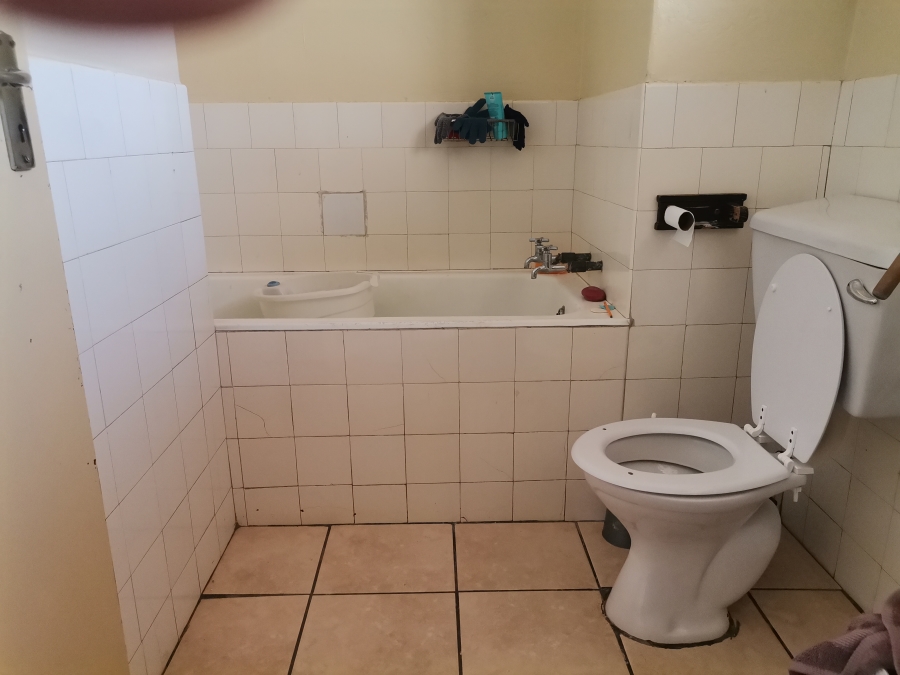 2 Bedroom Property for Sale in Sunnyside Gauteng