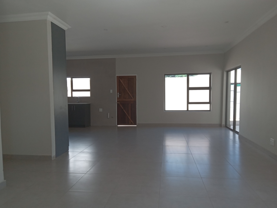 4 Bedroom Property for Sale in Mountain View Gauteng