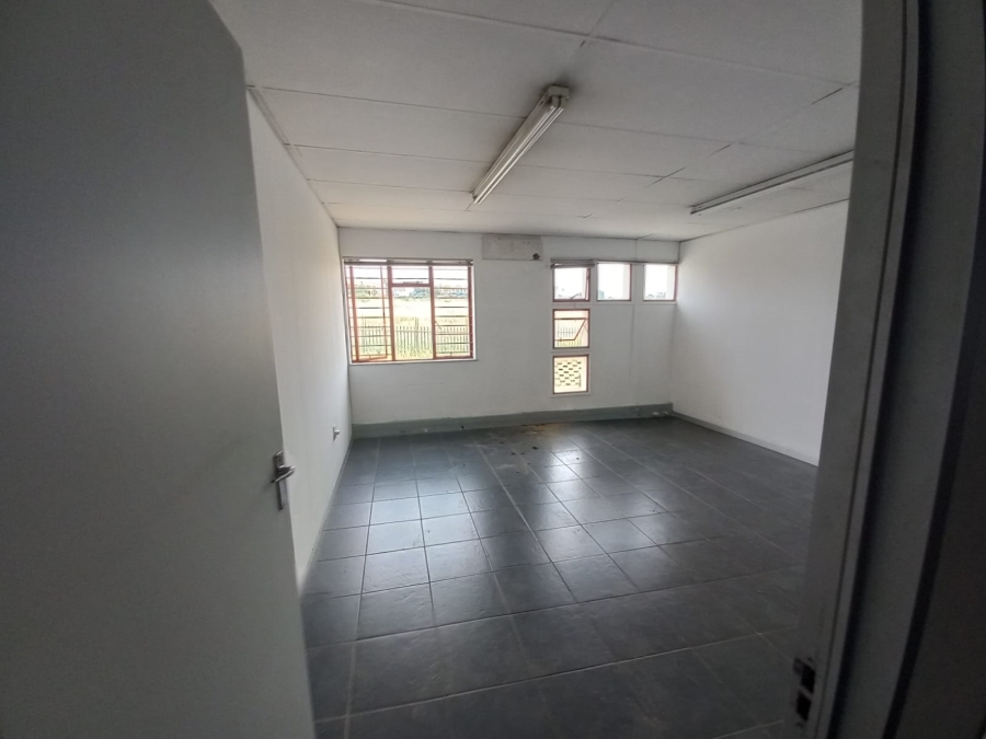 To Let commercial Property for Rent in Samrand Business Park Gauteng