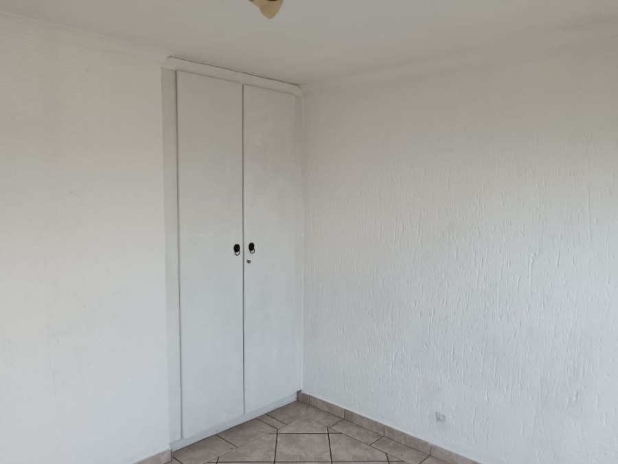 2 Bedroom Property for Sale in Winchester Hills Gauteng