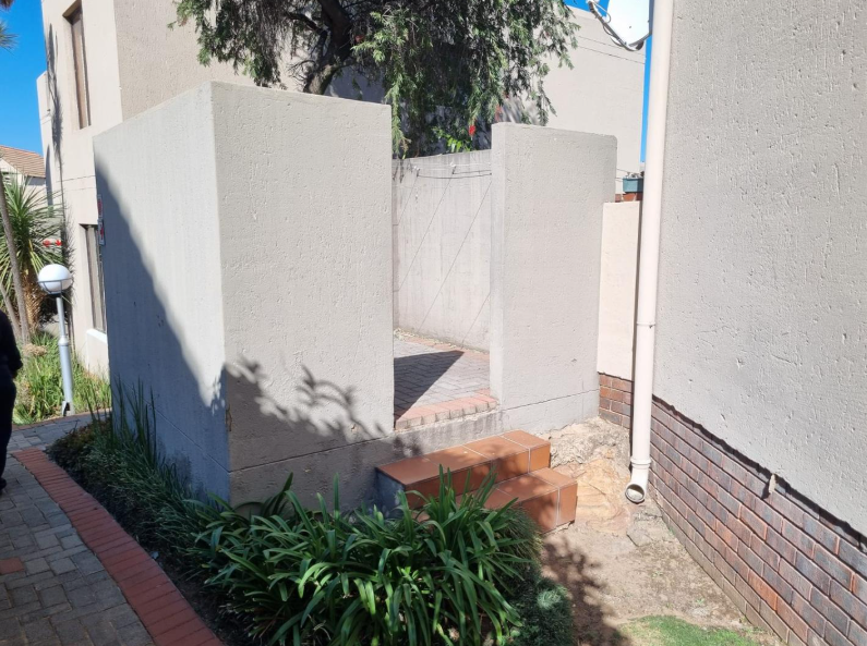 3 Bedroom Property for Sale in Winchester Hills Gauteng