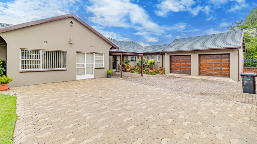 4 Bedroom Property for Sale in Brackenhurst Gauteng